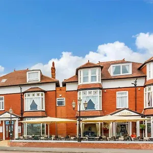 **** Hotel Revelstoke United Kingdom